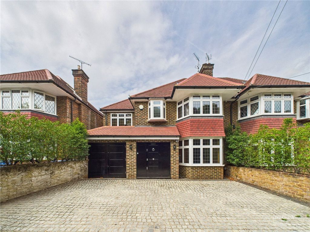 Property photo 2 of 15 External
