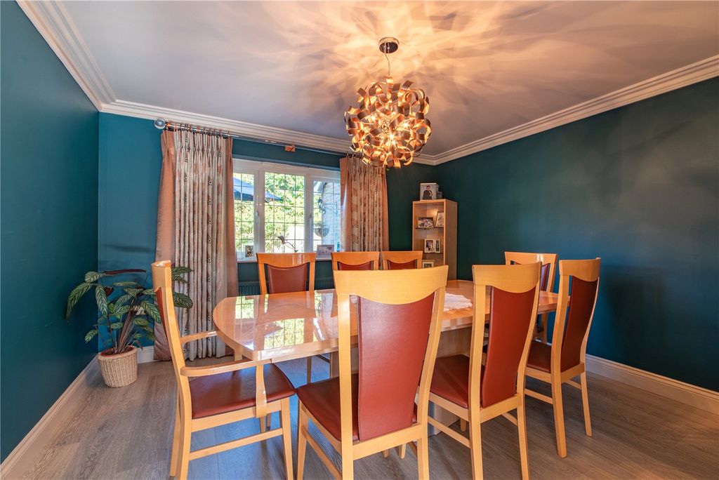 Property photo 3 of 20 Dining Room