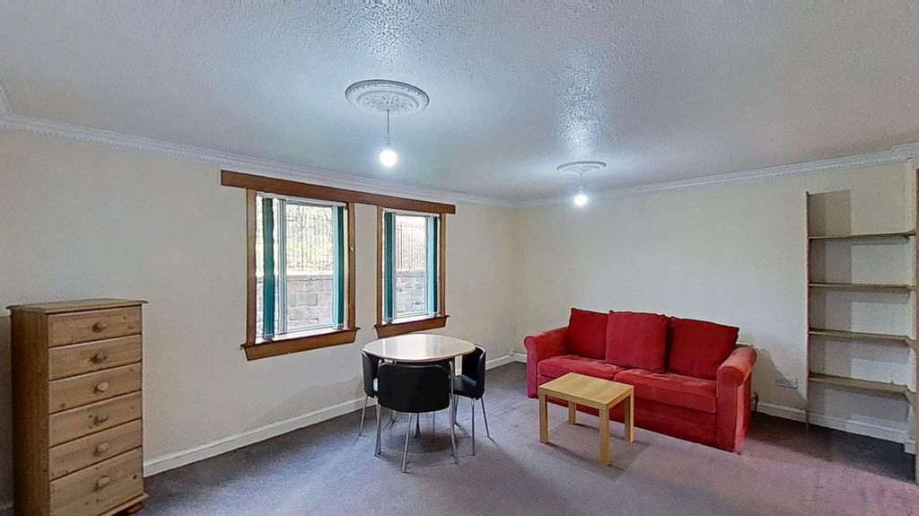 Property photo 3 of 17 Photo 3