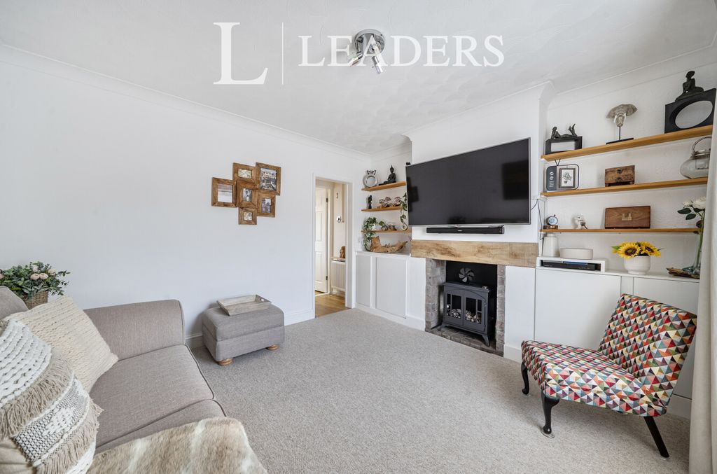 Property photo 2 of 24 348B8Ed7-c2Ed-422...