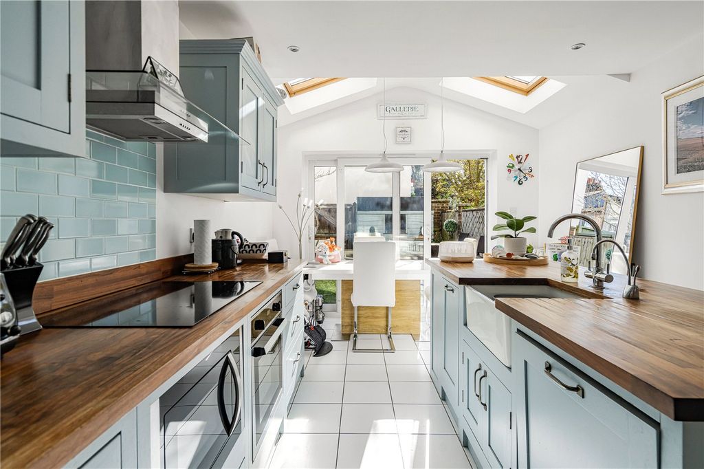 Property photo 3 of 15 Picture No. 13