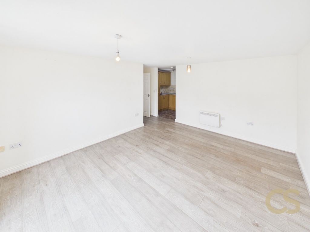 Property photo 2 of 7 5343811