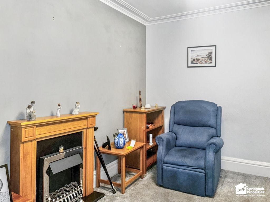 Property photo 3 of 13 Image 2