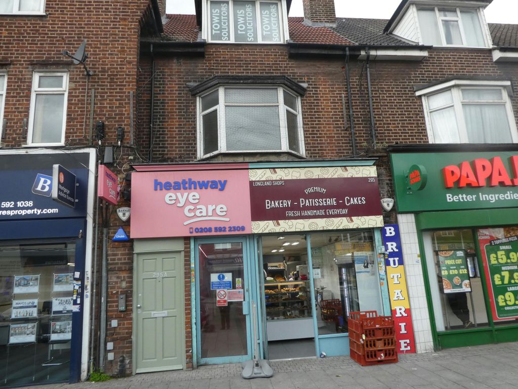 Property photo 1 of 7 P1010458.Jpg