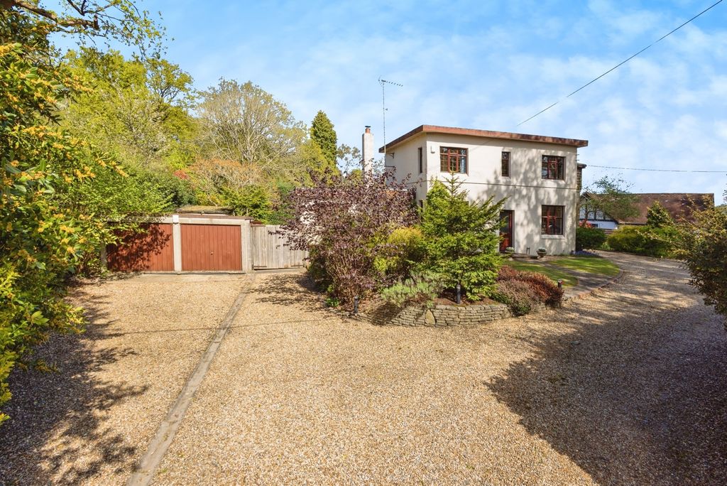 Property photo 1 of 13 Photo