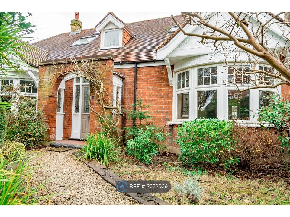 Property photo 1 of 27