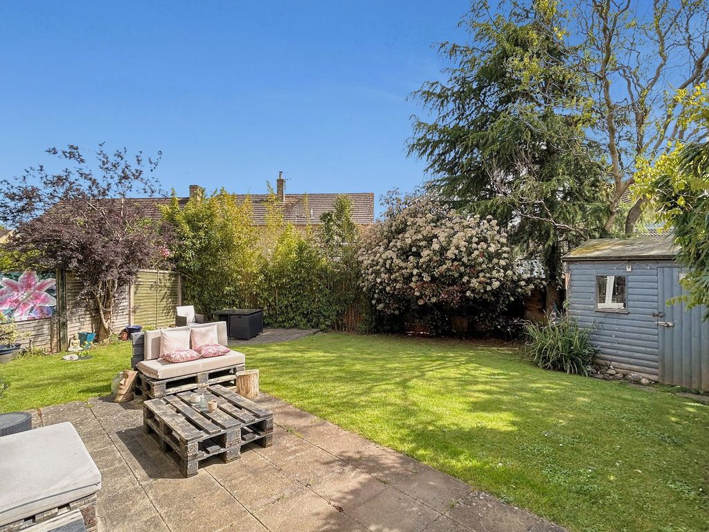 Property photo 3 of 23