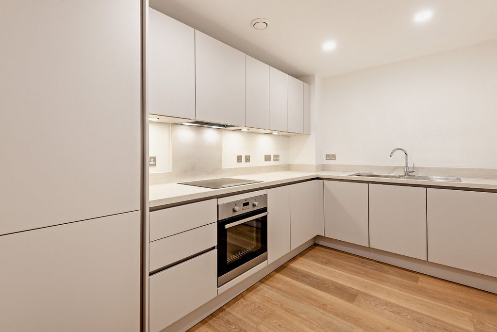 Property photo 1 of 9 1