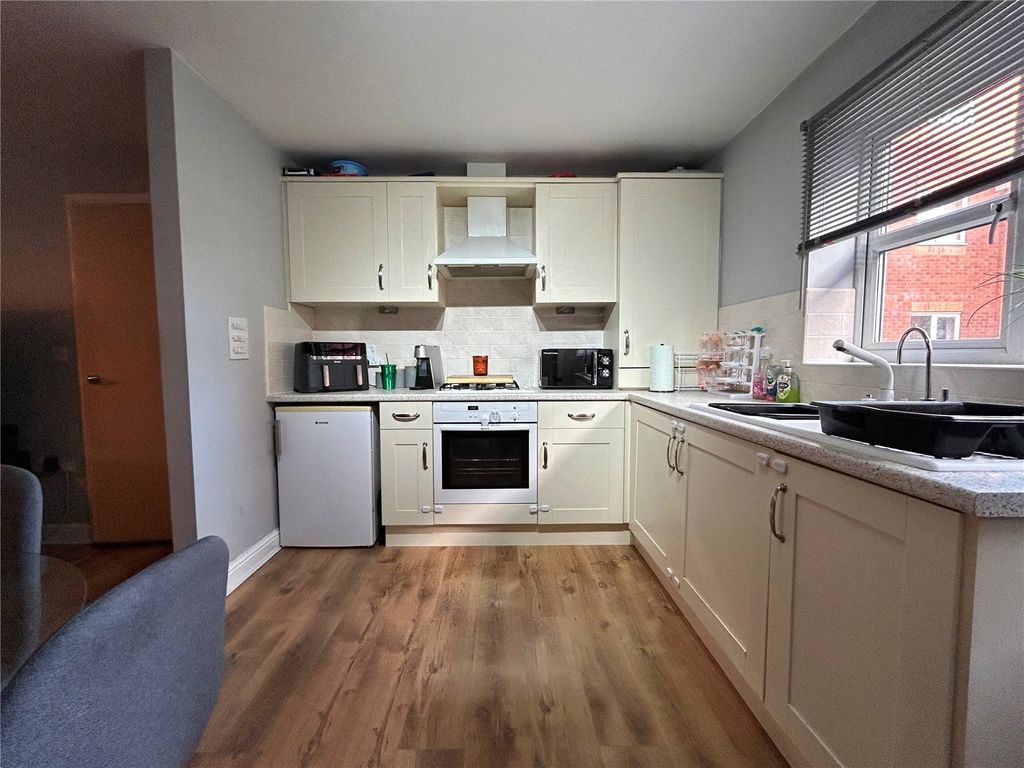 Property photo 2 of 10 Picture No. 08