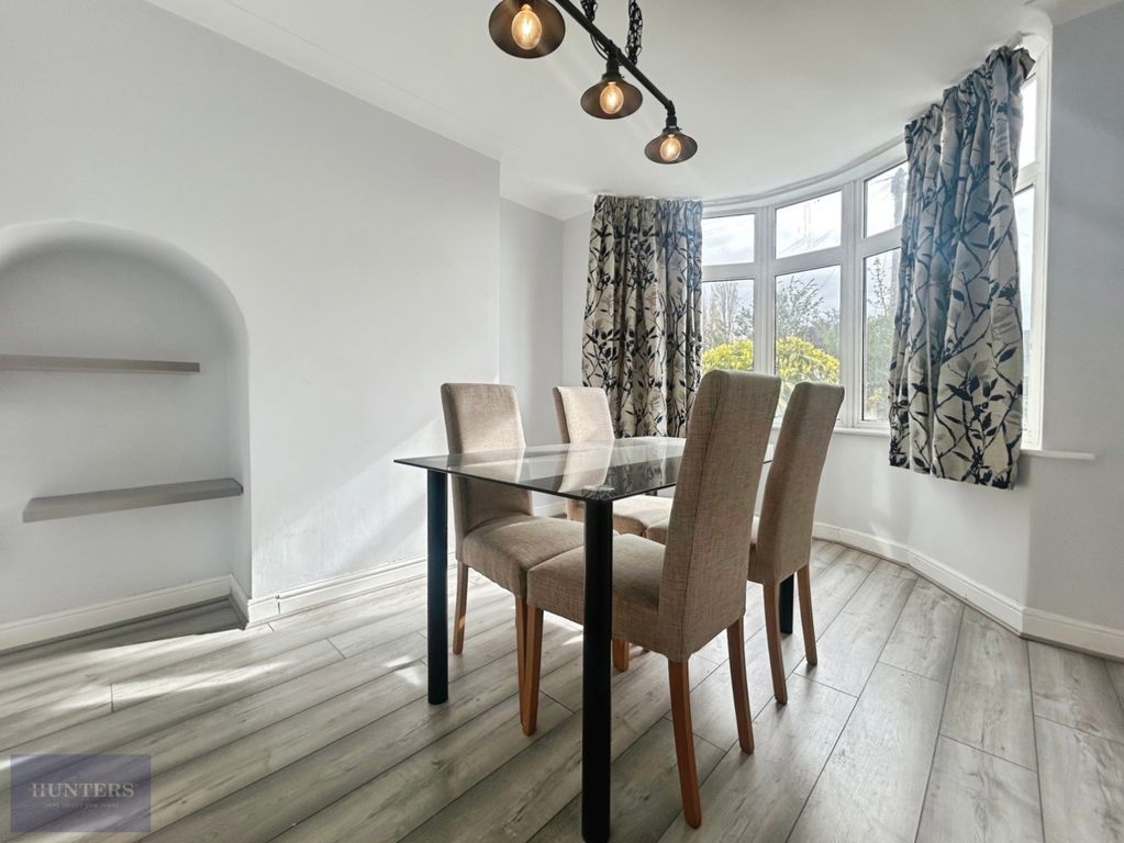 Property photo 3 of 20 Pbox-Img.Jpg