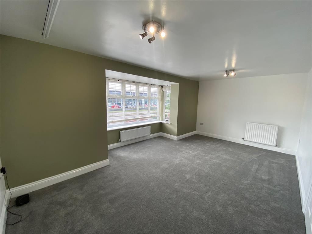 Property photo 2 of 11 Image