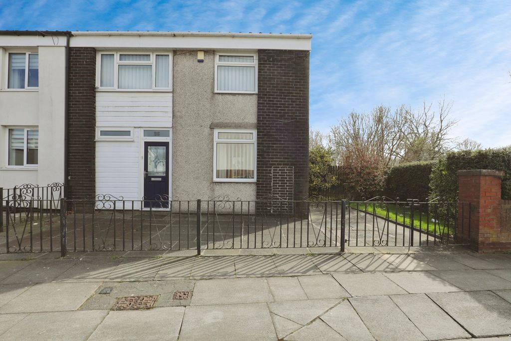 Property photo 1 of 15