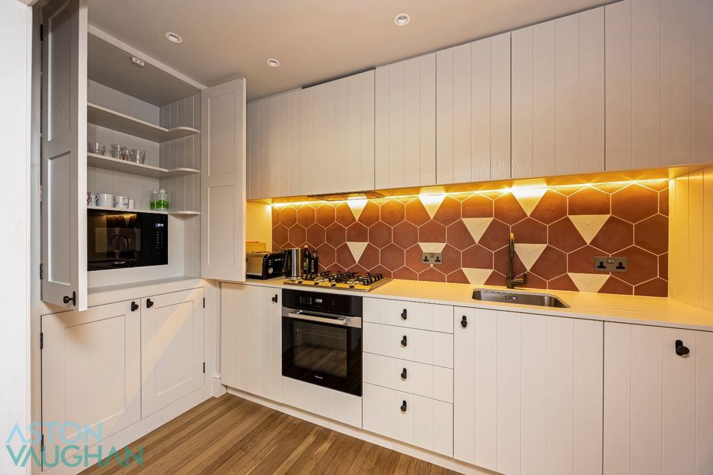 Property photo 3 of 10 5223302