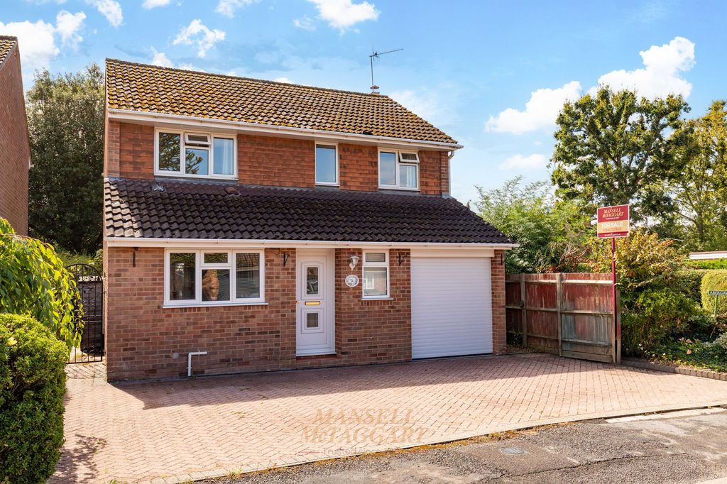 Property photo 1 of 22