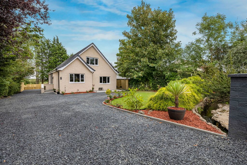 Property photo 2 of 55