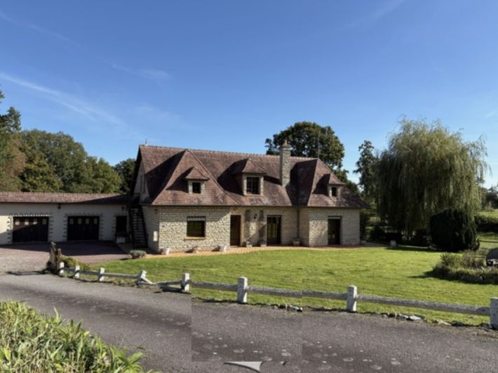 Property photo 2 of 21