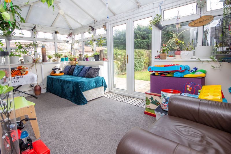 Property photo 2 of 12 Conservatory