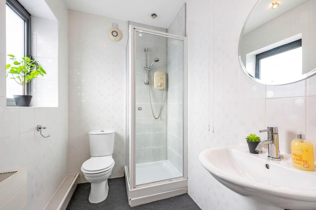 Property photo 2 of 9 Property Photo