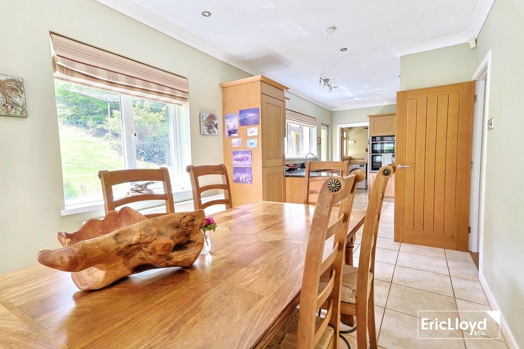 Additional image 4 of 3 bed detached bungalow for saleBracken Rise, Paignton TQ4