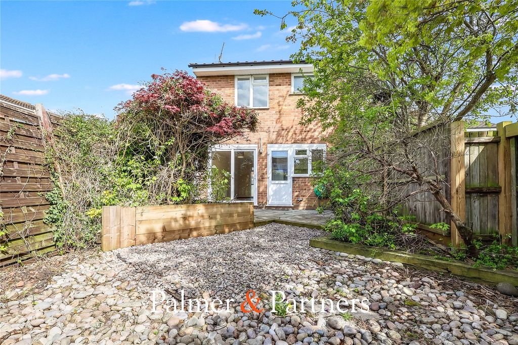 Property photo 3 of 13 Picture No. 24