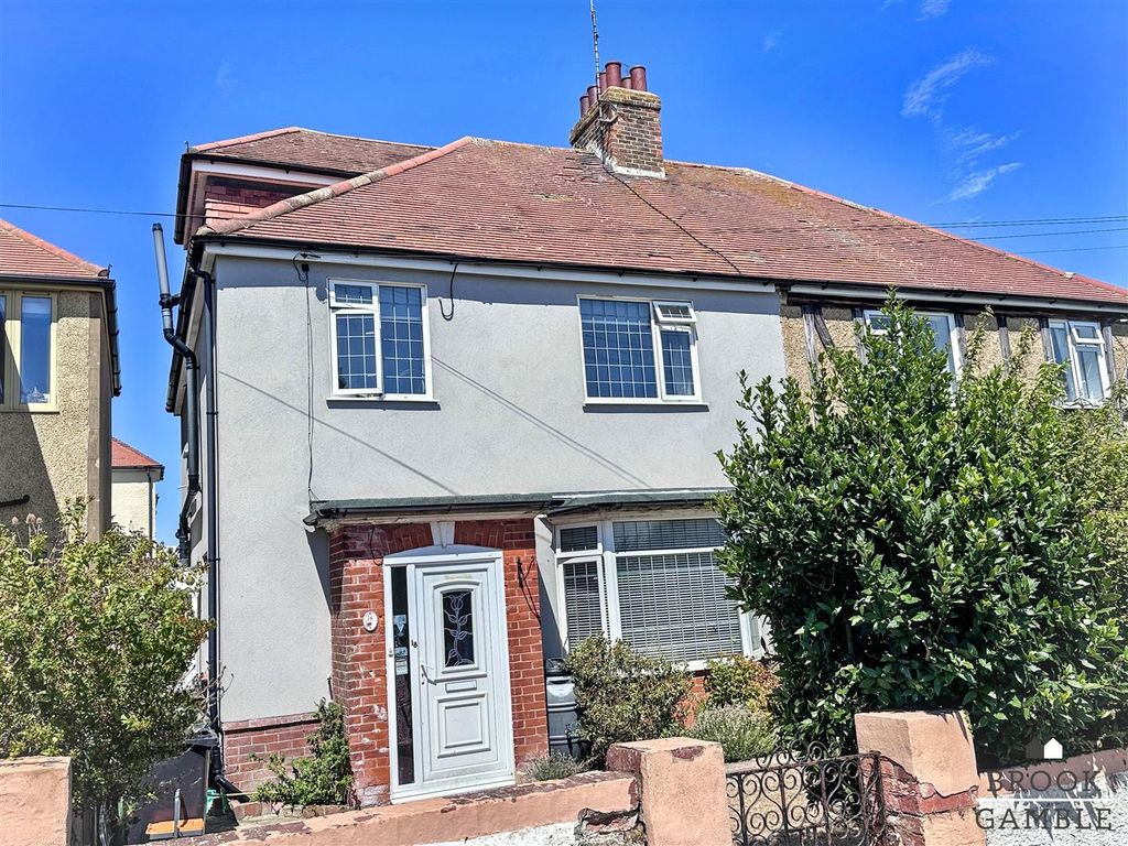Property photo 2 of 29 01323 438506