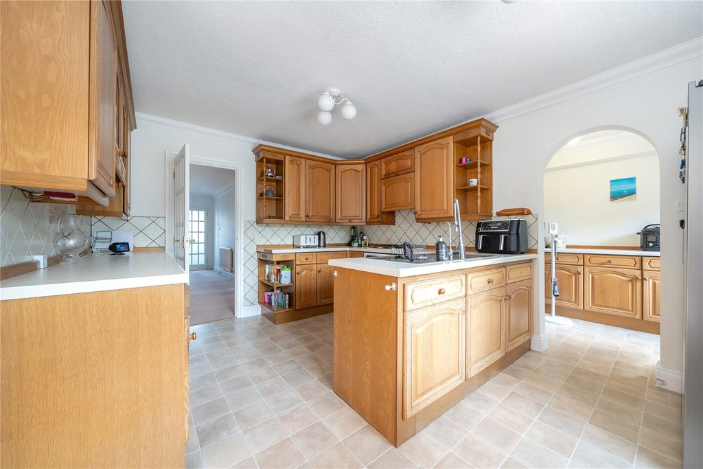 Additional image 7 of 4 bed detached house for saleBarn End Drive, Dartford, Kent DA2