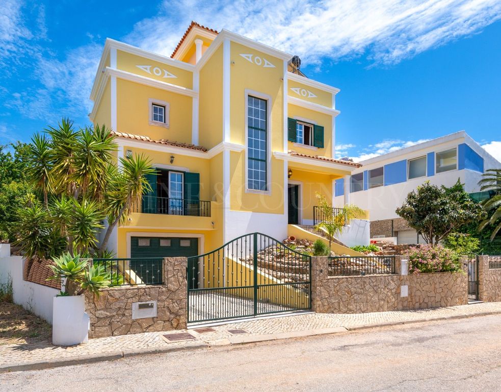 Property photo 1 of 30