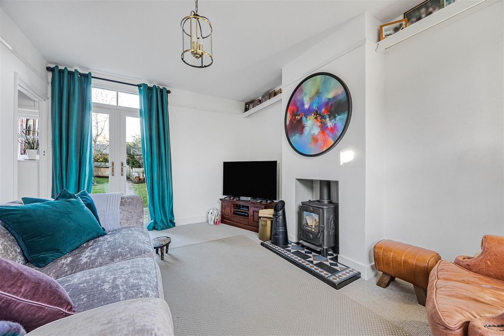 Property photo 2 of 18 25_70239.Jpg