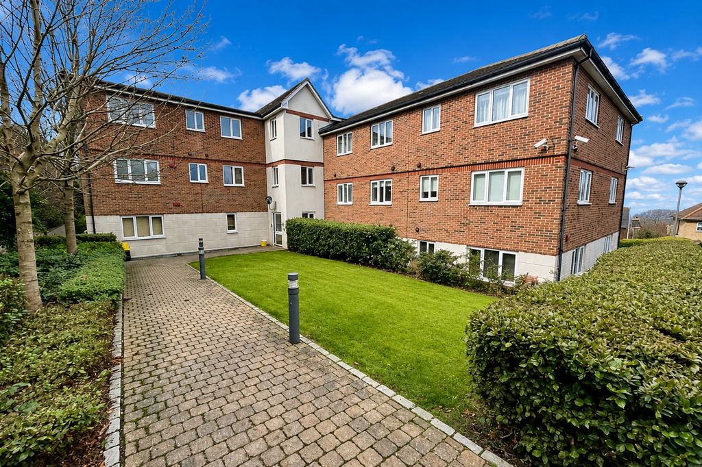 Property photo 1 of 7 1901372
