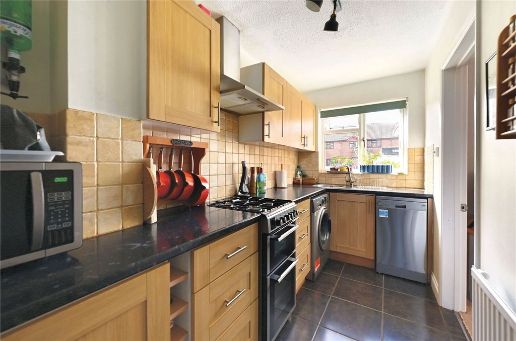 Property photo 2 of 12 Picture No. 08
