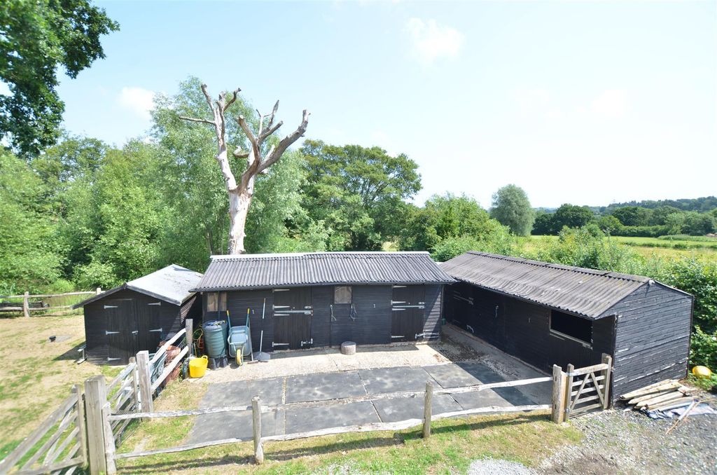 Property photo 2 of 24