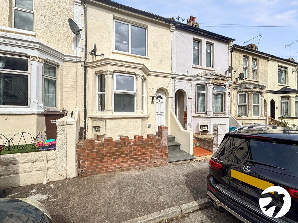 Property photo 1 of 10 Picture No. 02
