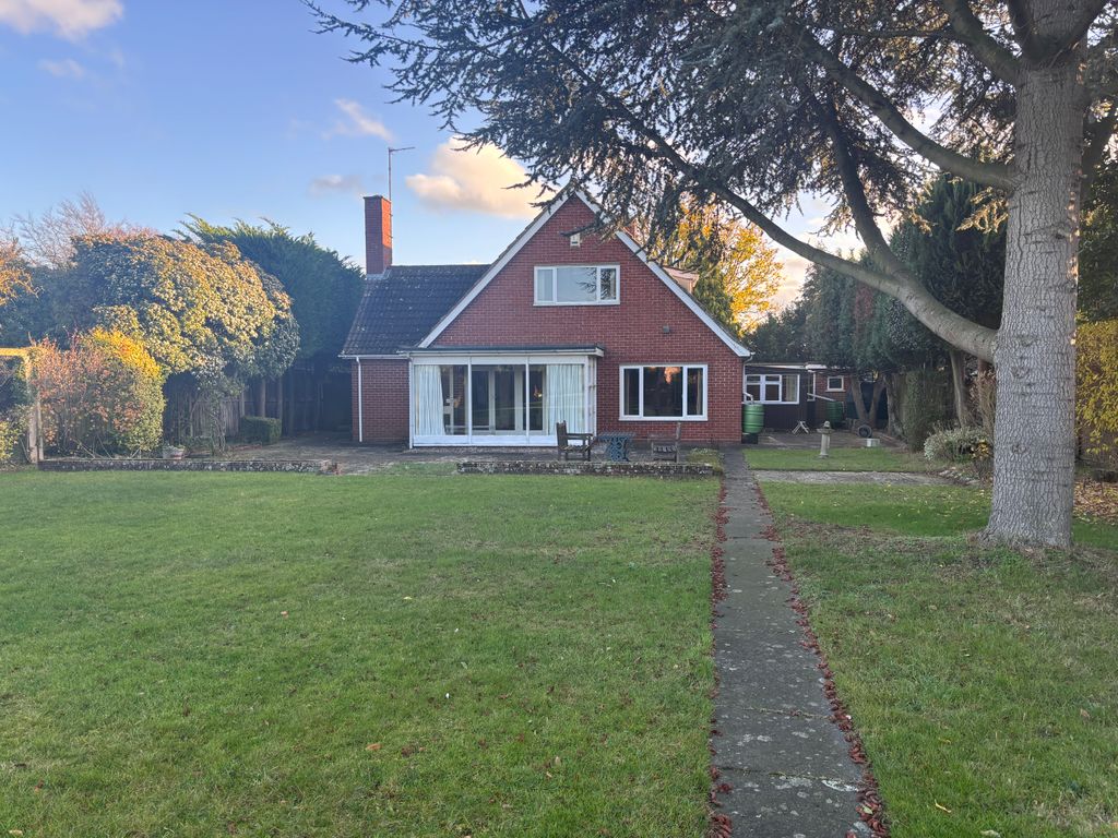 Property photo 1 of 13