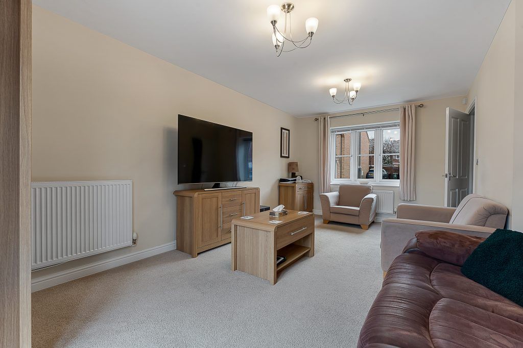 Property photo 3 of 26