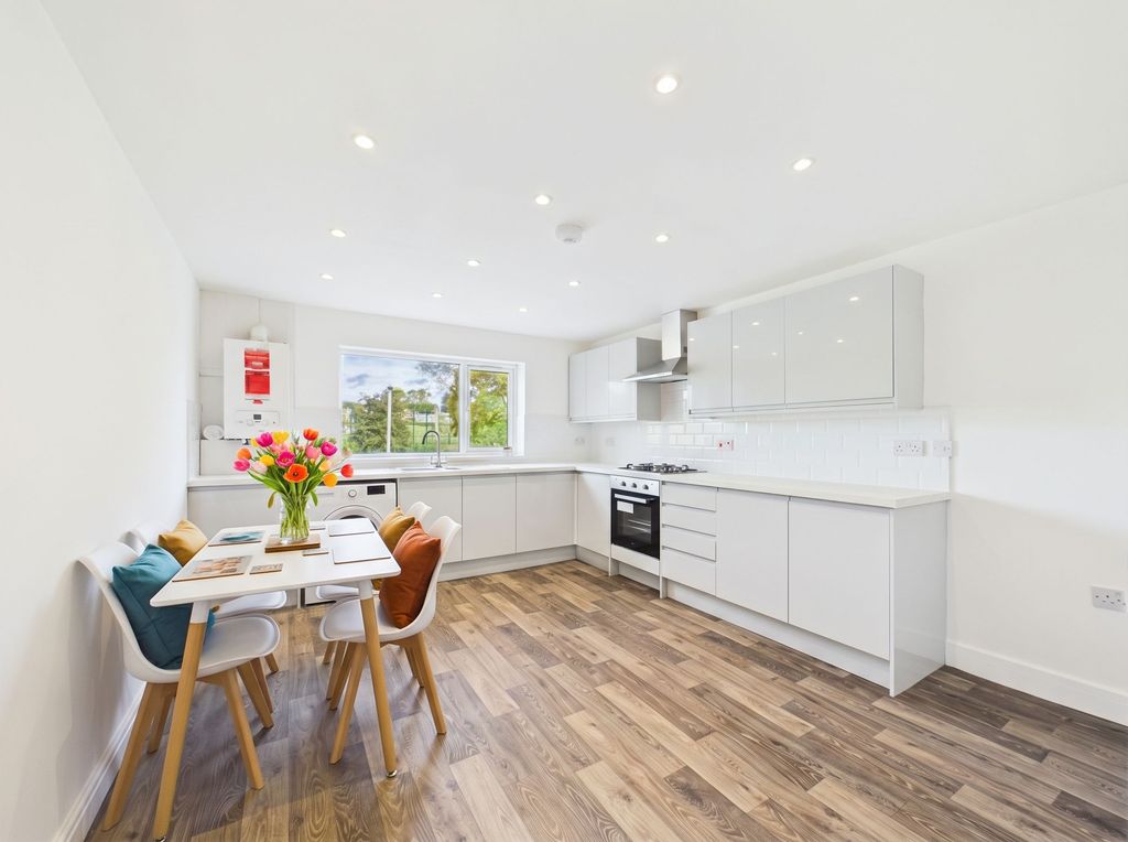 Property photo 3 of 23 Dining Kitchen (Virtually Furnished)