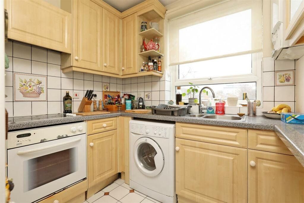 Property photo 3 of 8
