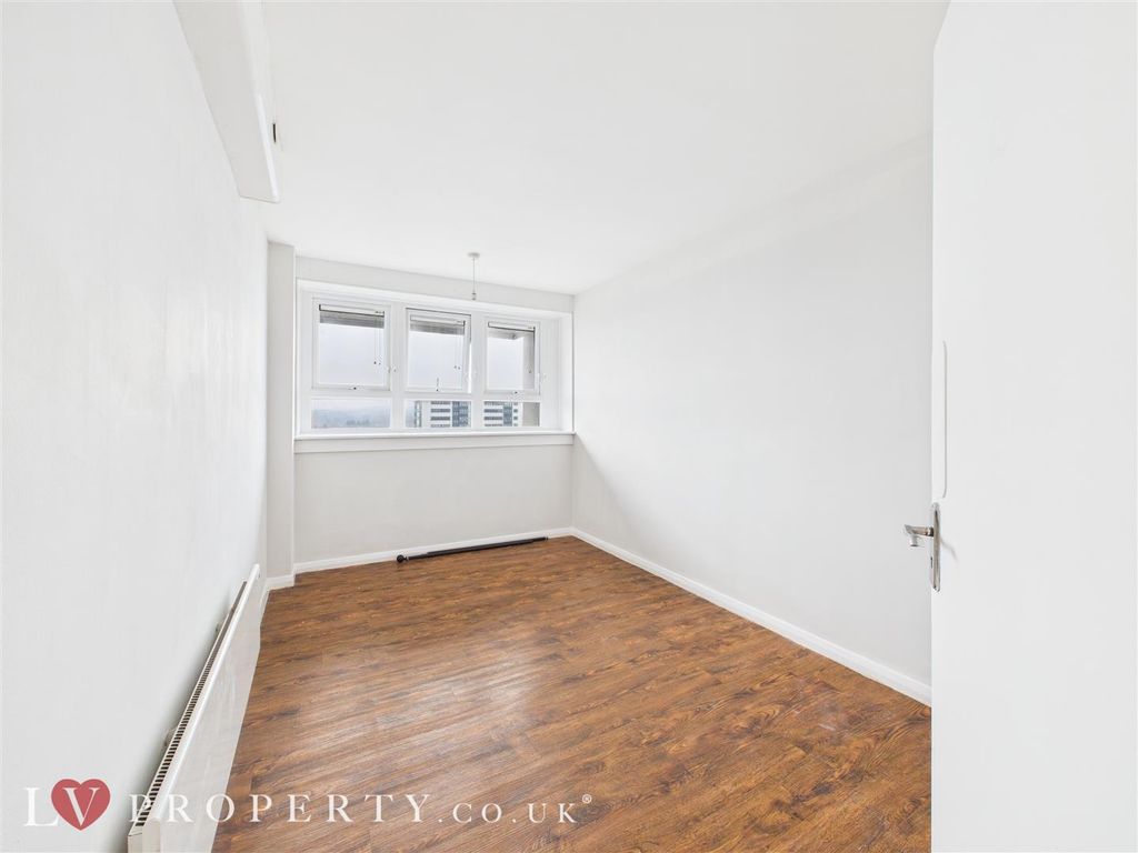 Property photo 1 of 8 Cam05016G0-Pr0043-Still001.Jpg