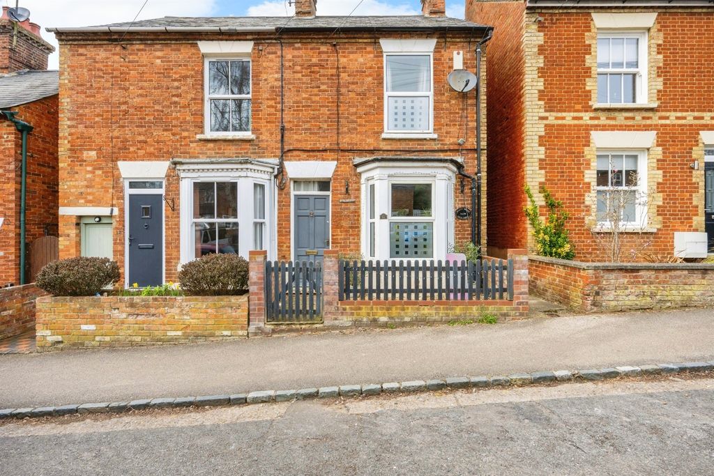 Property photo 1 of 17