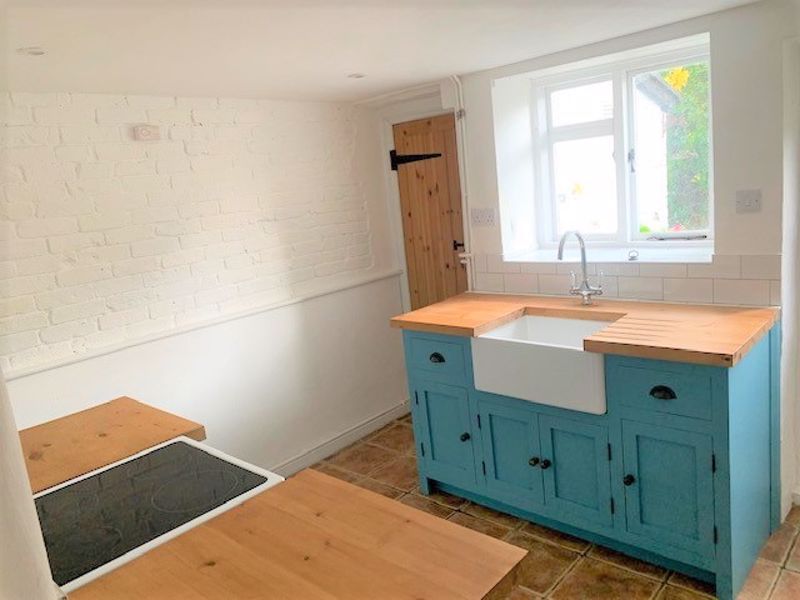 Property photo 2 of 16 Photo 10