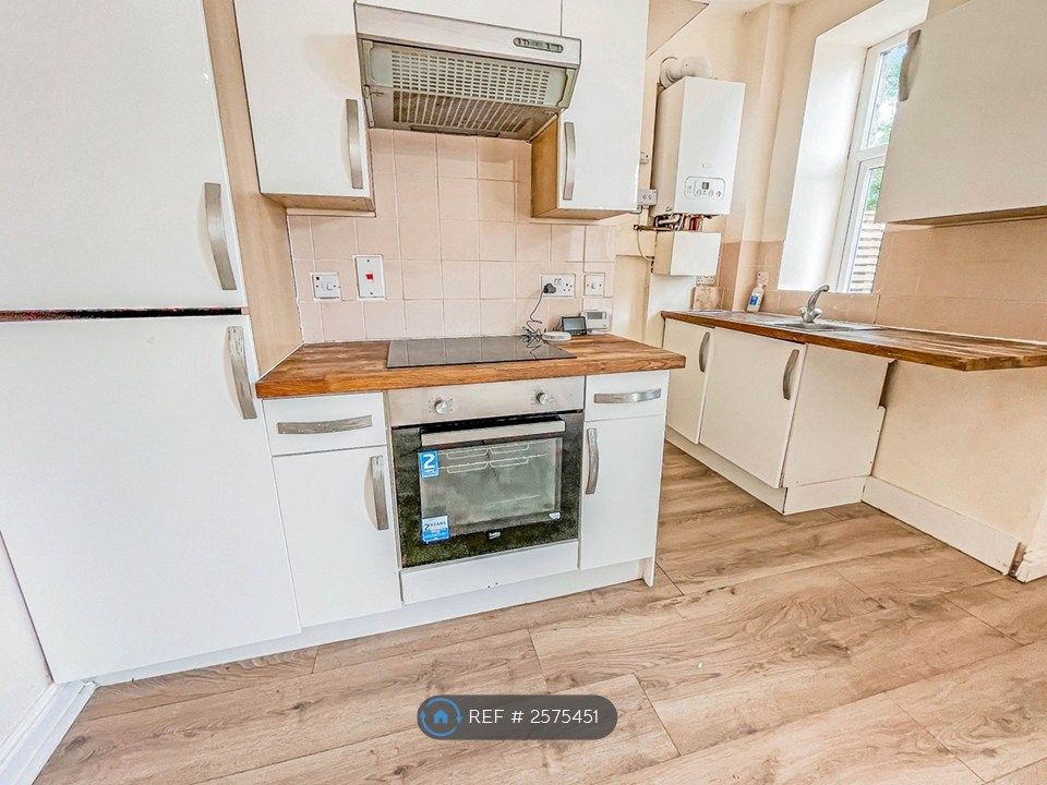 Property photo 2 of 4