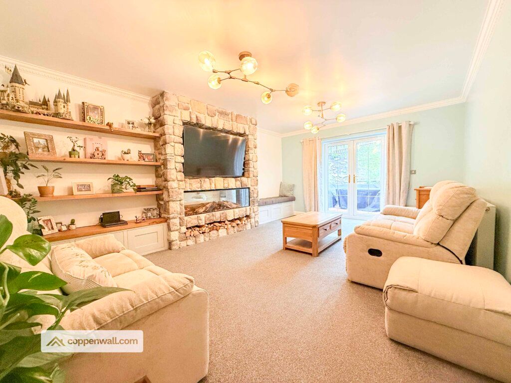 Property photo 2 of 36