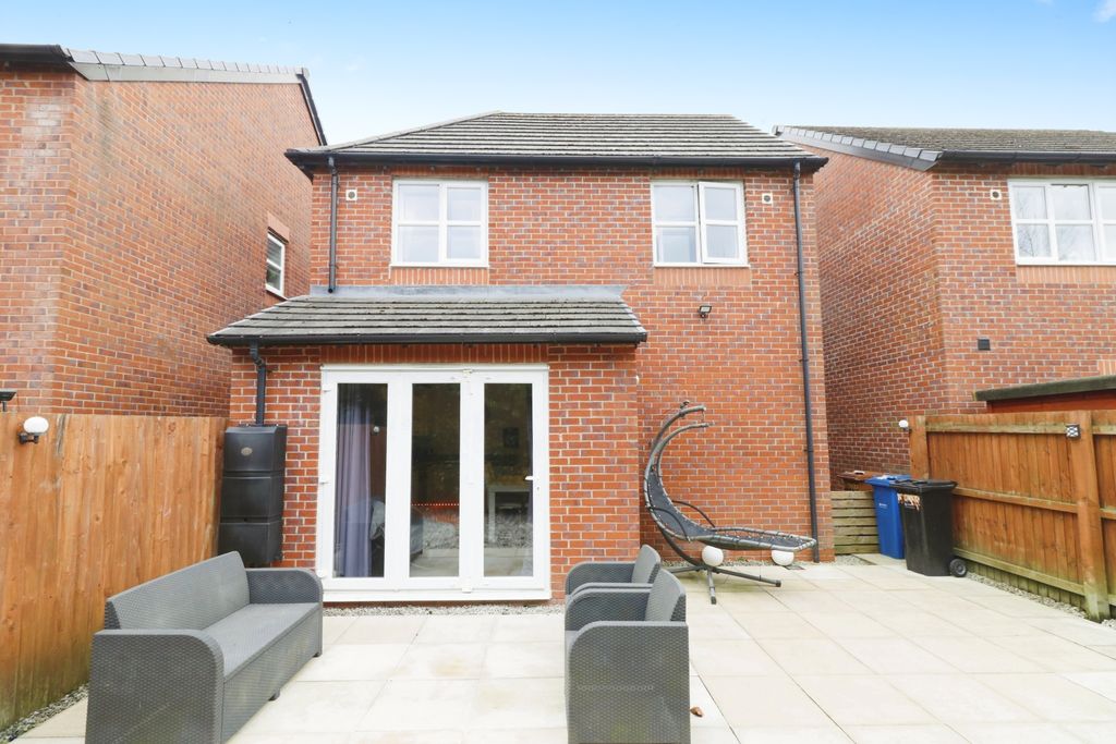 Property photo 2 of 13 Photography