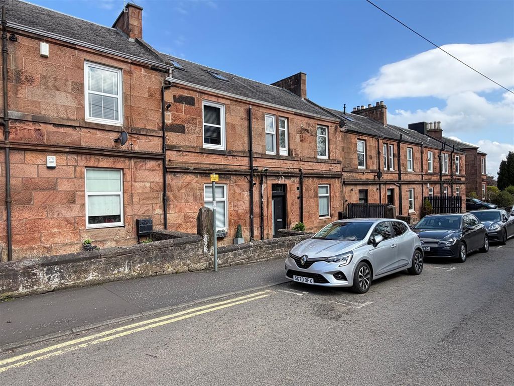 Property photo 1 of 14 Front External