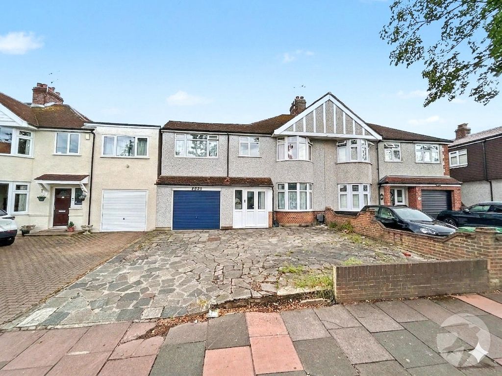 Property photo 1 of 29 Picture No. 18