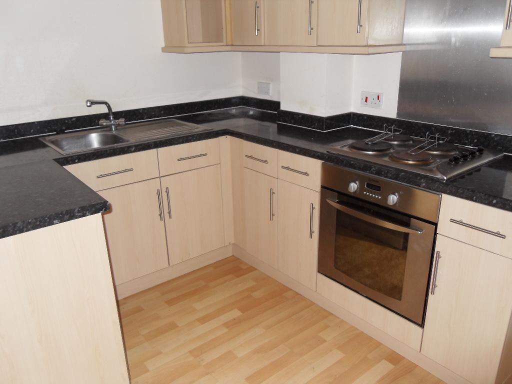 Property photo 2 of 5 Kitchen