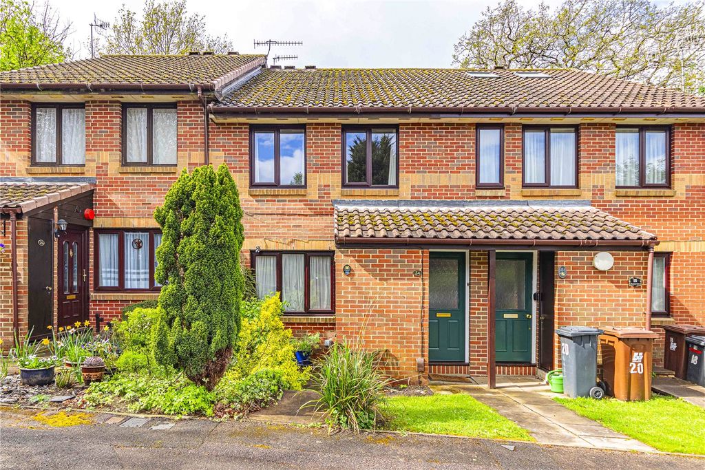 Property photo 1 of 17 Picture No. 18