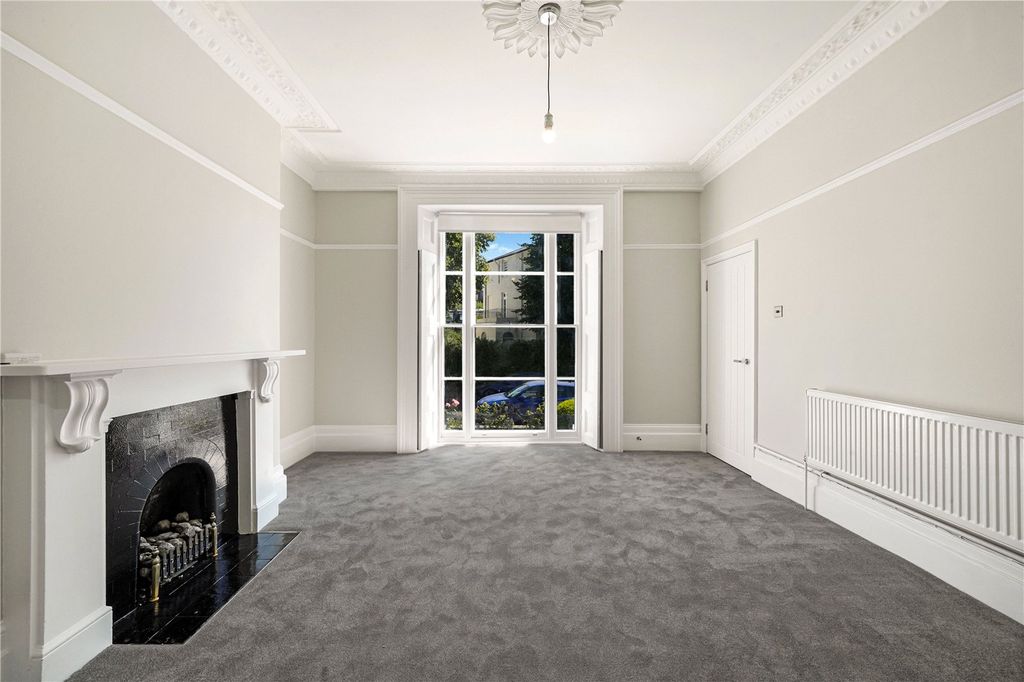Property photo 1 of 17 Picture No. 34
