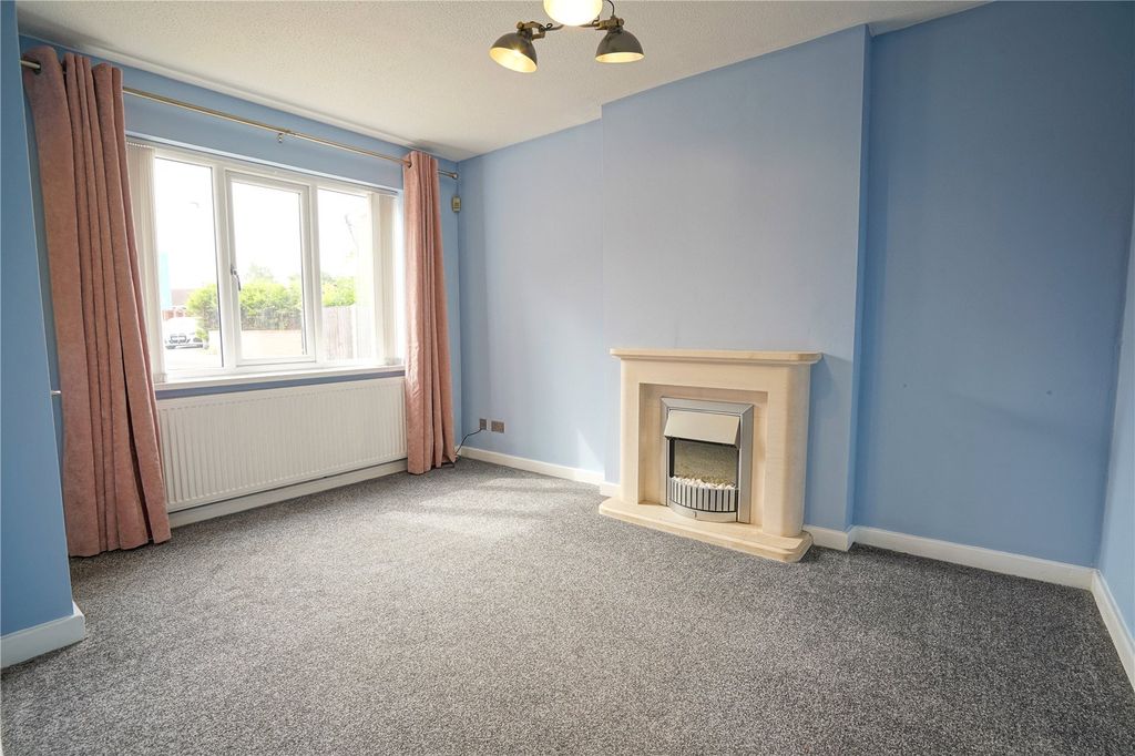 Property photo 2 of 17 Picture No. 08