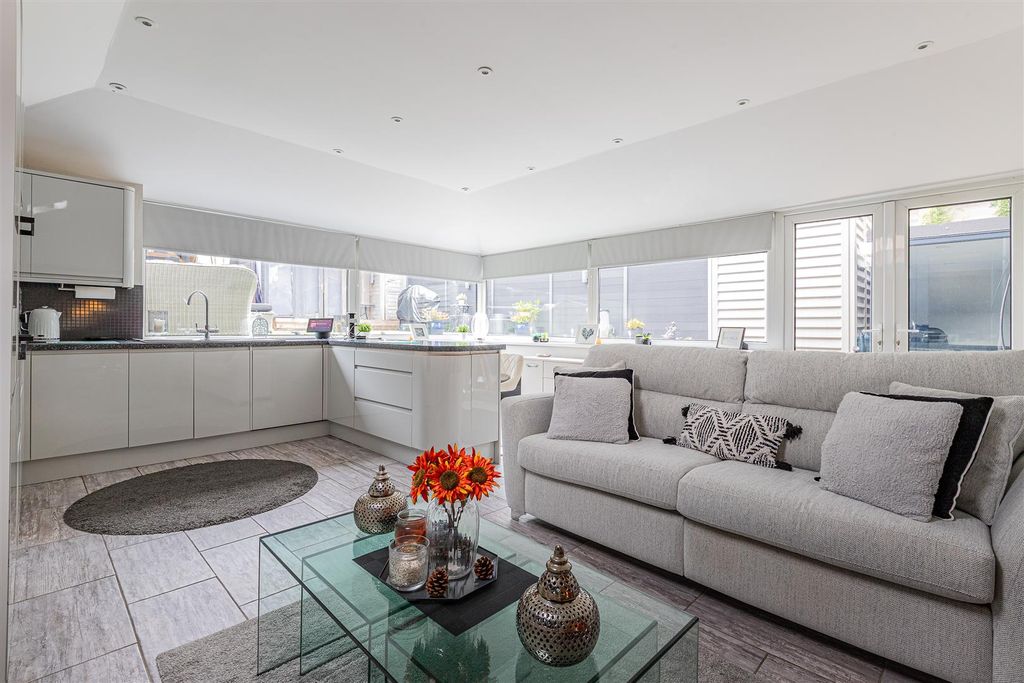 Property photo 2 of 22 11-13.Jpg