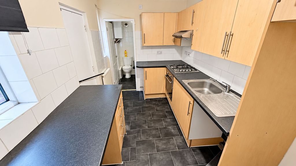 Property photo 2 of 4
